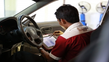 AUTOMOTIF